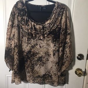 New Directions 3 quarter sleeve scoop neck lined blouse w/fabric flowers size 1X